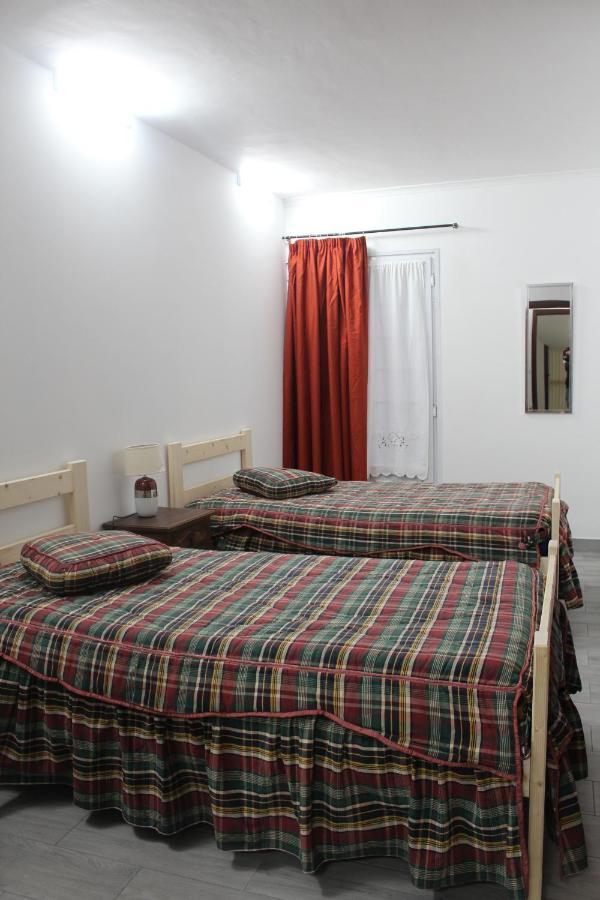 Vitorino De Nemesio Guesthouse 蓬塔德尔加达 外观 照片