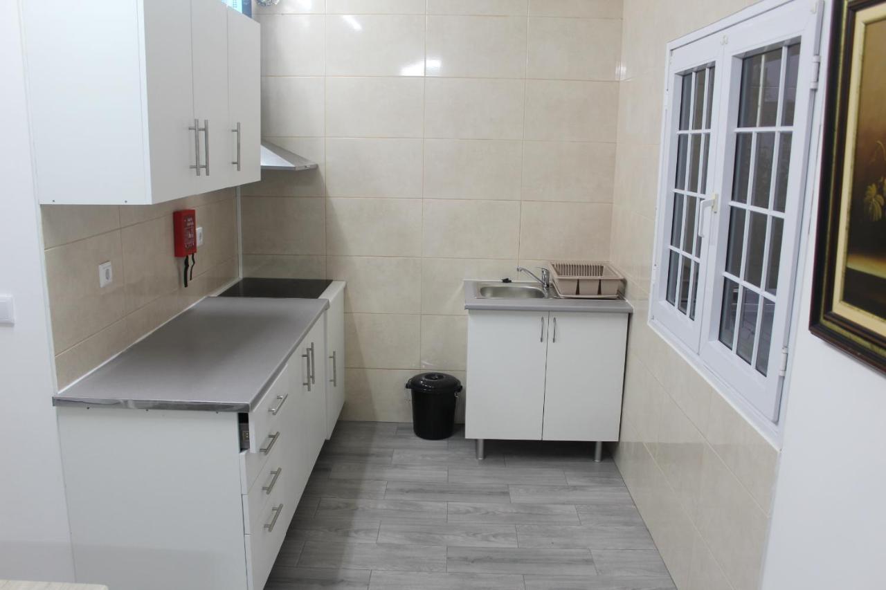 Vitorino De Nemesio Guesthouse 蓬塔德尔加达 外观 照片