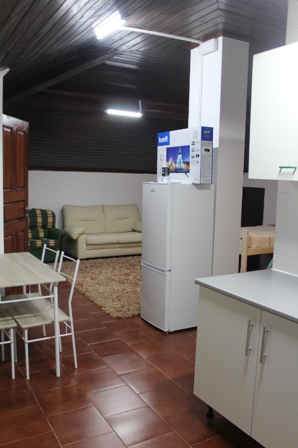 Vitorino De Nemesio Guesthouse 蓬塔德尔加达 外观 照片